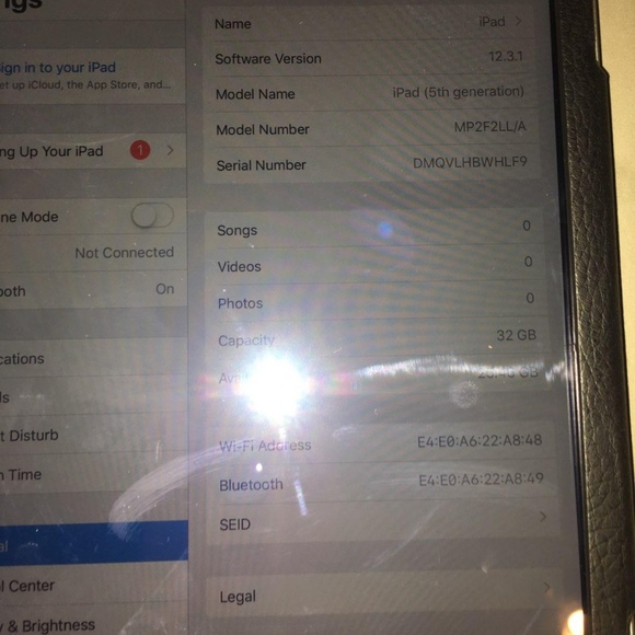 iPad 5 generation - Picture 3 of 3